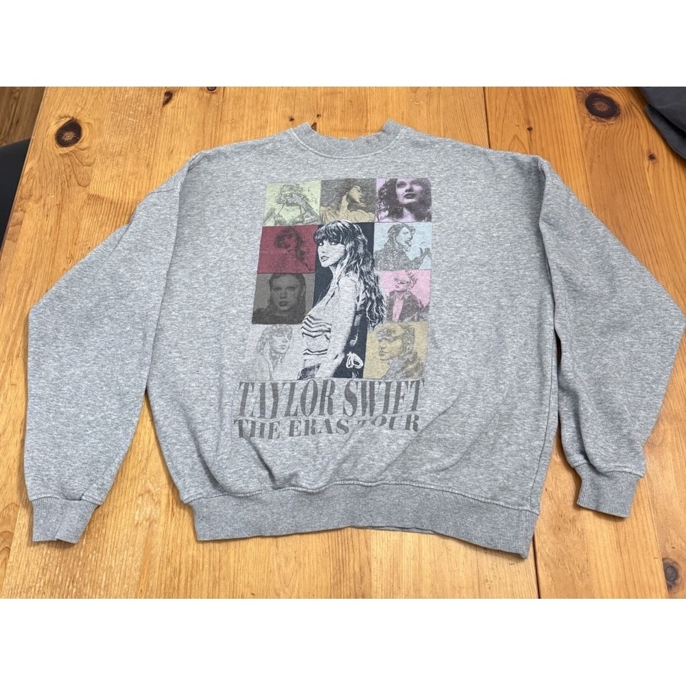 Taylor Swift The Eras Tour Sweatshirt Gray Graphic Crewneck XS